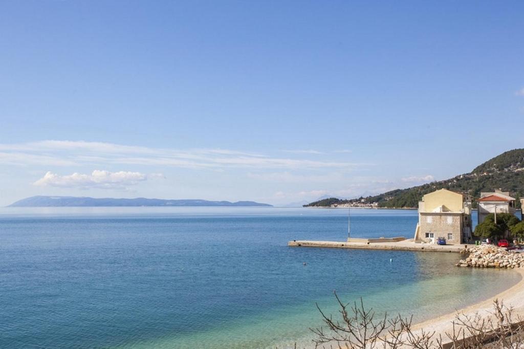 Apartments By The Sea Drasnice, Makarska - 6697 Exterior foto